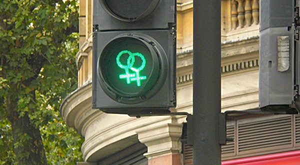 В Мадриде появятся гей-лесби-светофоры