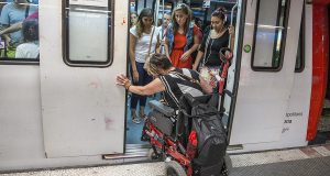 Мэрия Барселоны открыла центр, где инвалиды могут взять напрокат коляску недорого