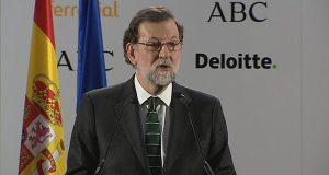 Испанский премьер посоветовал жителям королевства делать вложения в будущее