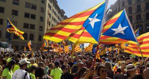 Испанская разведка обвинила Россию в причастности к событиям в Каталонии