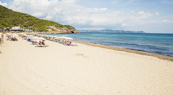 Пляж Es Cavallet вошел в десятку лучших в мире