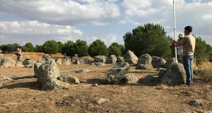В Испанской деревне обнаружен старинный памятник, напоминающий Стоунхендж