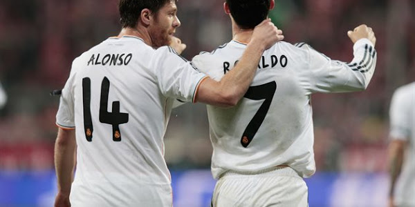 Футболистов Роналду и Алонсо вызвали в суд по делам о неуплате налогов