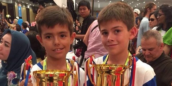 Испанские мальчишки стали лучшими в конкурсе вычислений на счетах