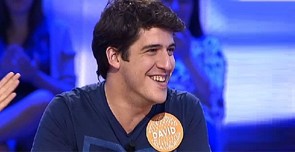 27-летний поэт и преподаватель испанского заработал 2 миллиона, выиграв в викторине!