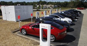 В Испании открывается еще одна станция зарядки батарей Tesla