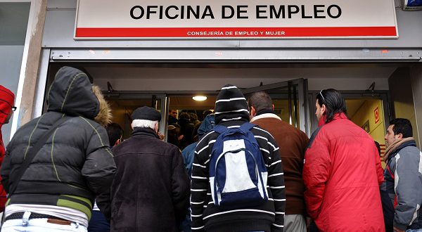 - 500 000: безработица пошла на спад