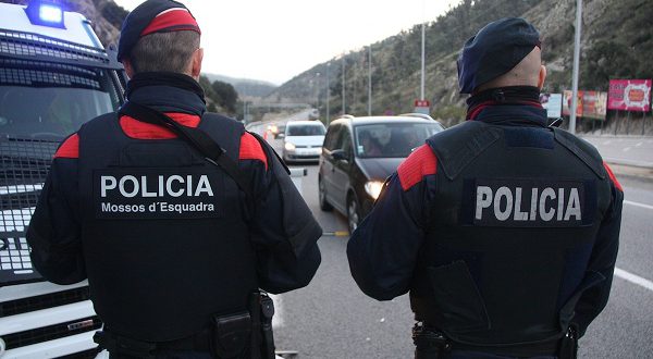 Рядовые граждане стали относиться с большим уважением к Национальной полиции Каталонии