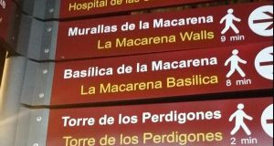 На указателях в Севилье блогеры увидели трудности перевода