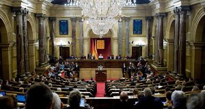 Независимость Каталонии провозглашена парламентом