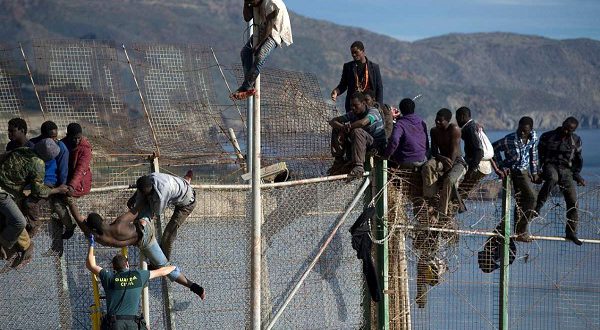 2017 год стал рекордным по притоку мигрантов в Испанию