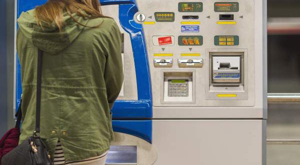 В Испании обсуждают идею обмена пластиковой тары на билеты метро
