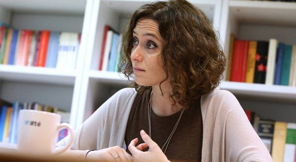 Эта женщина-политик борется с феминизмом в Испании